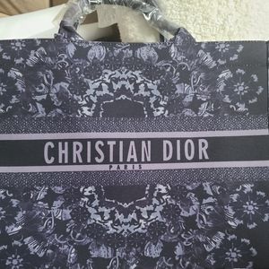 Christian dior tote bag